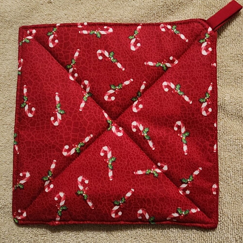 Pot holder or Pot Holder- Red backing with candy cane design